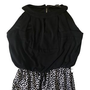 AA STUDIO. Black and white jumper. Size 10/tags